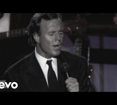 Julio Iglesias - La Paloma (from Starry Night Concert)