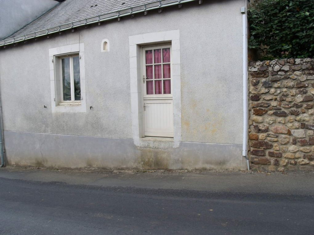 De charmantes maisons... Attention, la marche est haute en sortant (dernière photo)