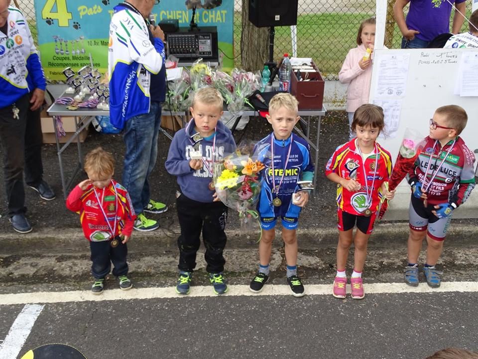 Victoires et podiums pour l'école de cyclisme à St Rémy sur Avre (28)