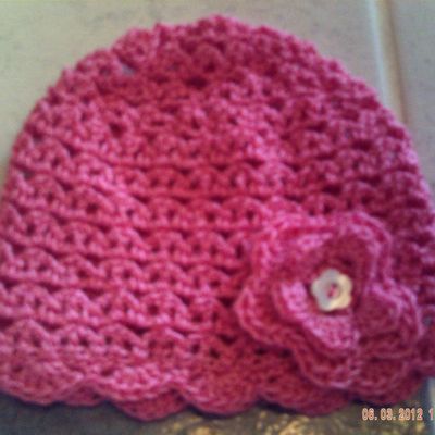 BONNET BEBE AU CROCHET