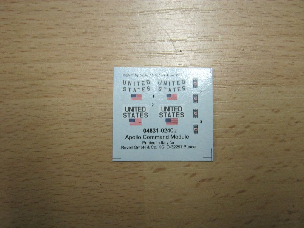 &quot;OUVRE BOITE(S)&quot;: APOLLO 11
