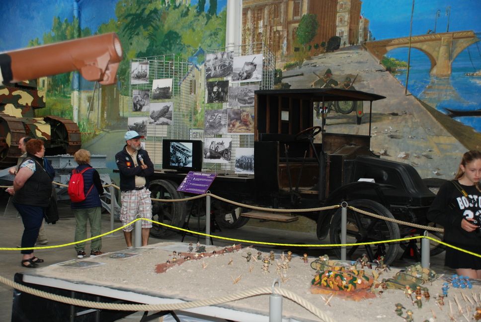 Musée des Blindés_Saumur_250 modèles sont présentés au public