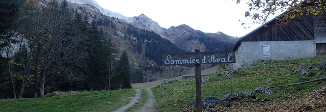 Pointes Longues - Sommet Nord: Arête nord-ouest > Couloir sud-est 1/2