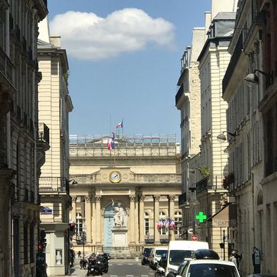 RT @YvesPDB: Encore élu de #Paris je viens de...