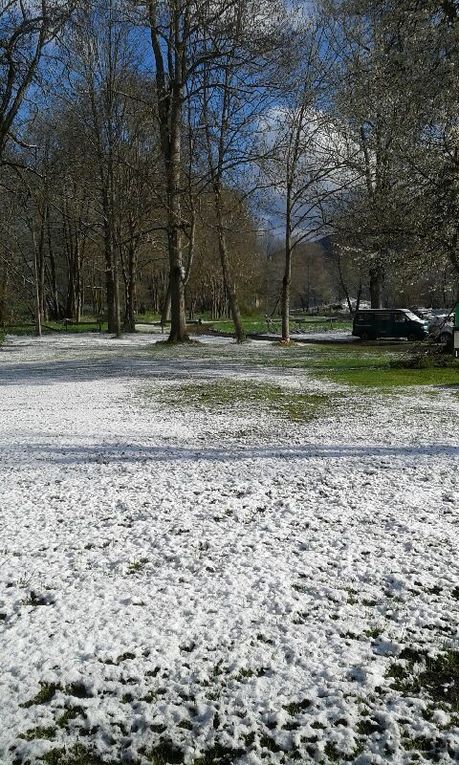 De la neige au réveil le 1er mai ! Heureuse surprise pour les participants !