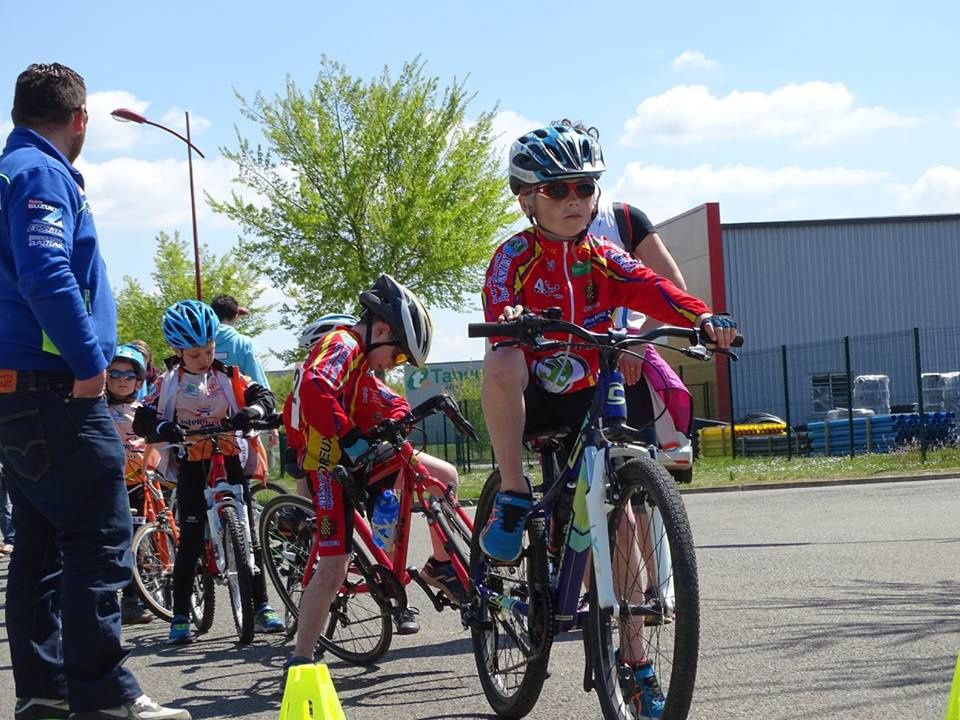 Album photos des championnats d'Eure et Loir des Ecoles de cyclisme de Dreux(28)