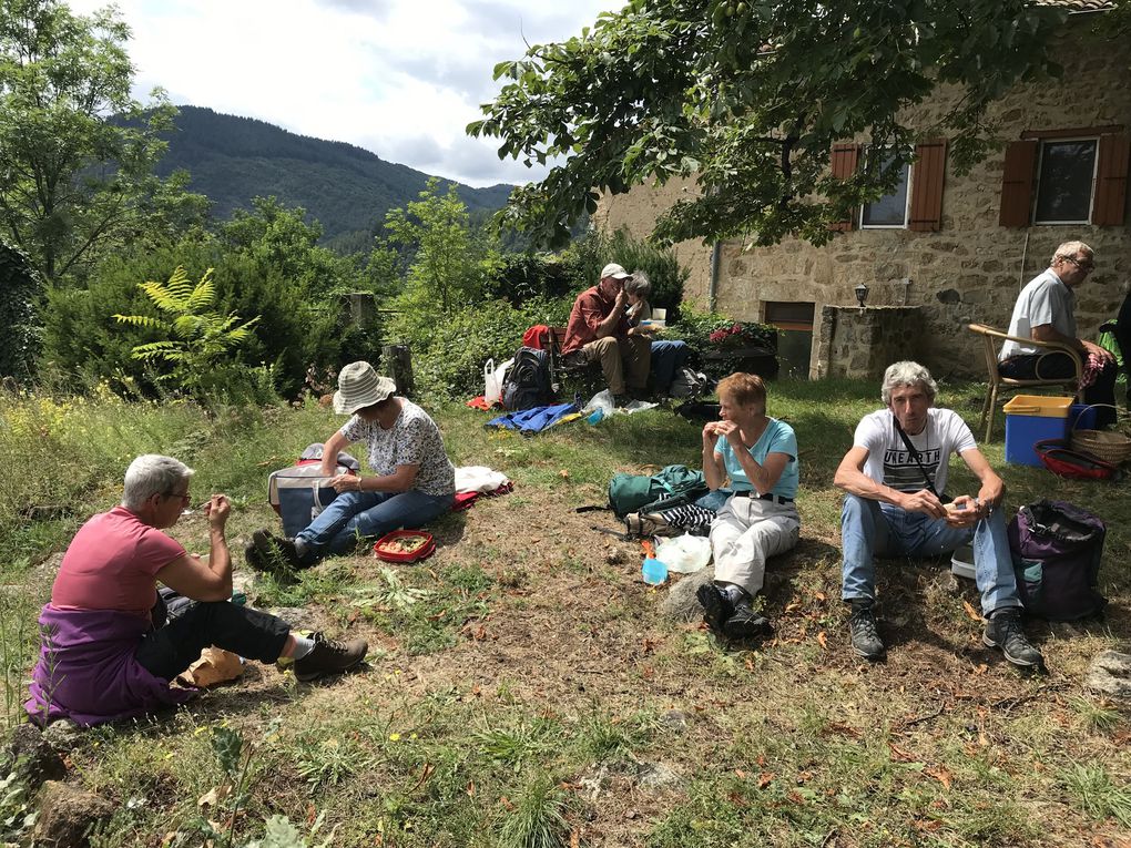 UNE JOURNEE DE BALADE A LA DECOUVERTE DE NOTRE BIO-DIVERSITE