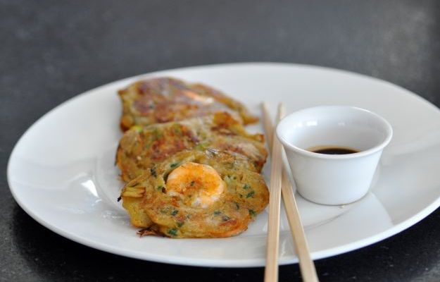 Galettes aux légumes et aux crevettes (d'après la recette coréenne pajeon)