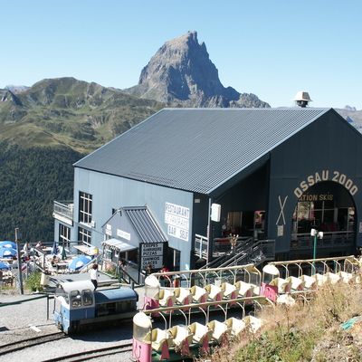 Le petit train d'Artouste dans les Pyrénées, ça vaut le détour...