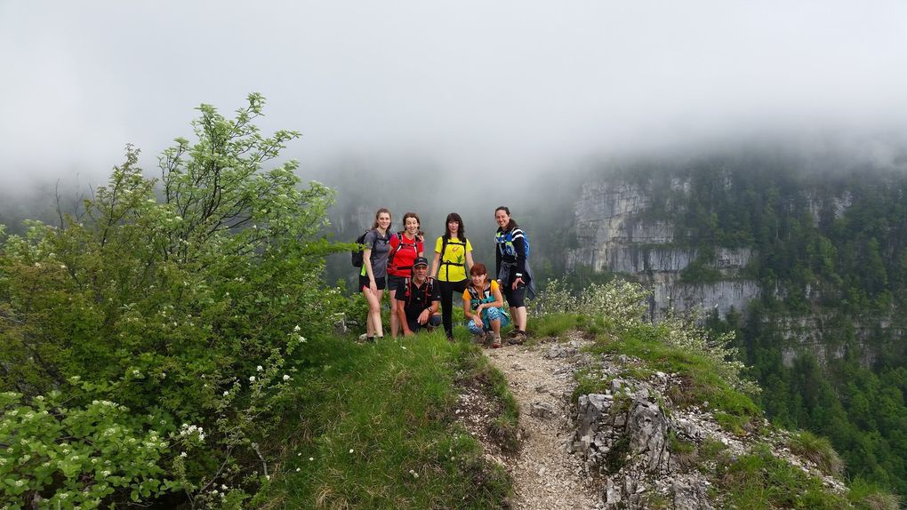 Notre groupe en direction de la Velouse et de l' Hurtière pour soutenir Olivier qui participe au trail de la Sure.