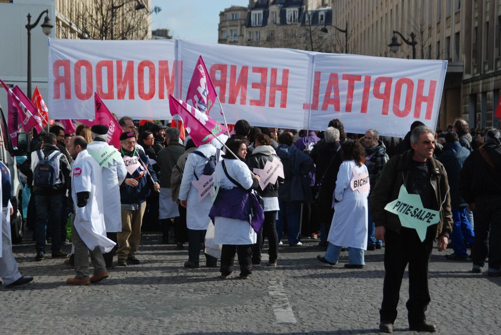 Rassemblement inter-hôpitaux au Ministère de la Santé