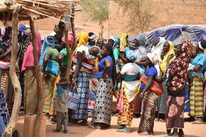 Burkina Faso : “Un pagne pour la dignité” des femmes déplacées de Kongoussi