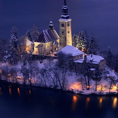 Bled - Slovenie - Station de montagne - Lac - Hiver - Neige - Photographie - Wallpaper - Free