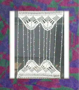 <p>Mod&egrave;le de rideaux en crochet.</p>
<p>Plus de 100 mod&egrave;les.</p>
<p>Fais main et sur mesures.</p>