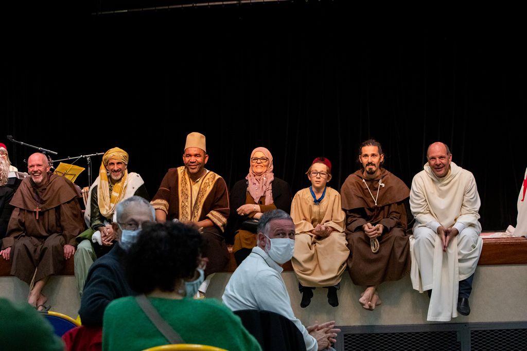 Vendredi soir à la salle du Grès, une pièce de théâtre jouée notamment par l'imam et le curé d'Istres et qui évoque le dialogue entre les religions.