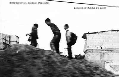 Comme des marque-pages glissés dans nos mémoires