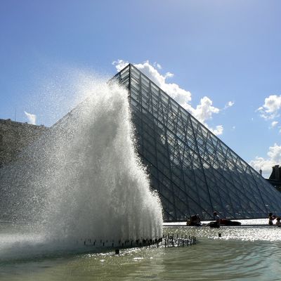 La Seine et la Marne par Nicolas Coustou, Cour Marly (Louvre)