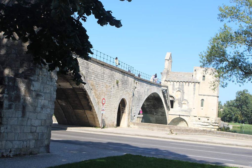 Nous partons ensuite découvrir les remparts et la ville