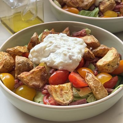 SALADE DE POMMES DE TERRE ROTIES SAUCE FETA 
