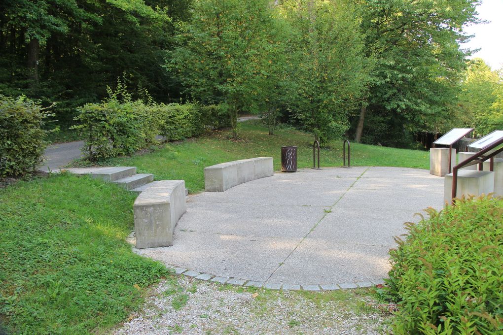 Rosenwiller, son cimetière israélite et Le sentier des demoiselles de Pierre à Mollkirch