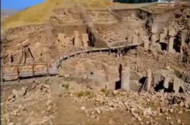 La Colline au Nombril, Turquie