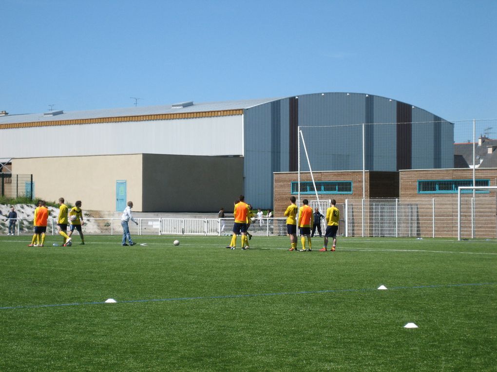 Dernier match de la saison 2011-2012 à Saint Brieuc.
Résultat 2-3 (gagné).
Le 13 mai 2012.