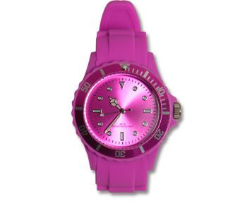Décrochez la montre E-watch rose qui est à liciter sur Prizee 