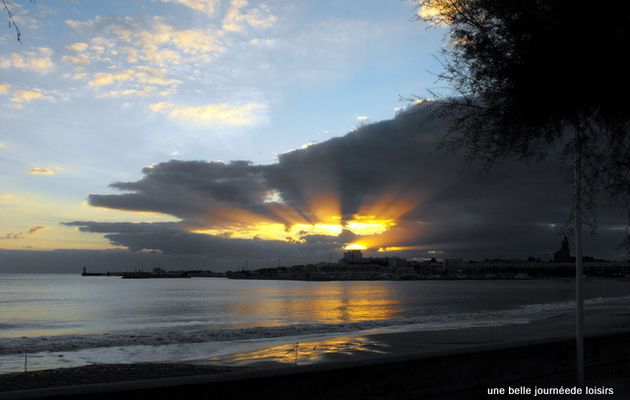 Derniers rayons de soleil avant l'orage