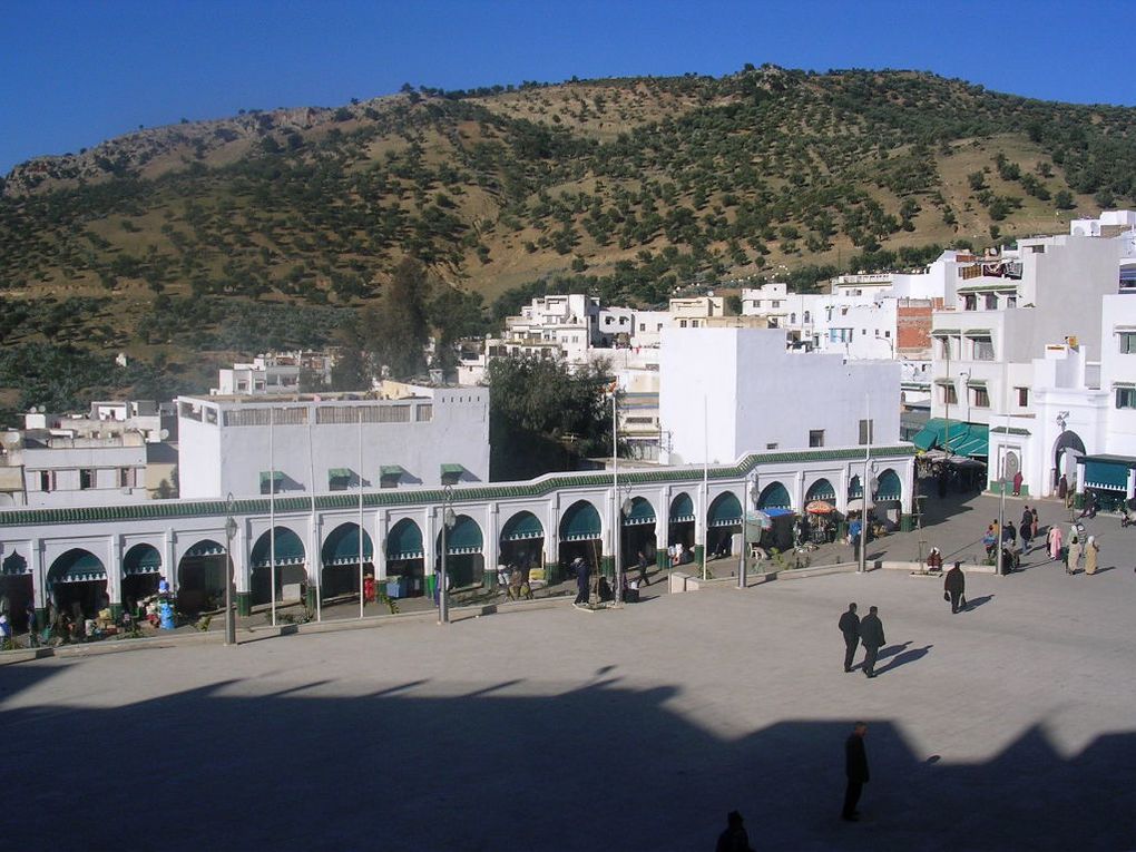 la ville de moulay idriss zerhoun une histoire d un apys d une société d une culture