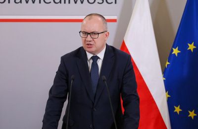 Pologne : le ministre de la Justice évoque une possible implication de la Russie dans les récents incendies