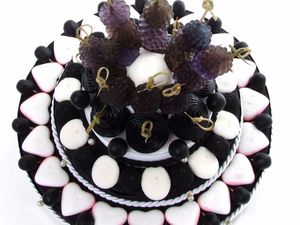 gâteau de bonbons Noir et Blanc 