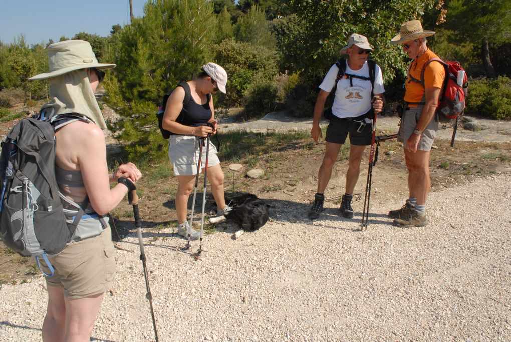 Album - Jeudi-12-juin-Saumane-Fontaine-de-Vaucluse--avec-nos-Canadiens