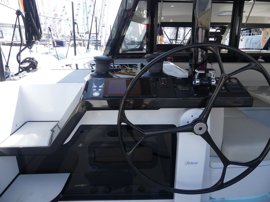 HH44 Sport Cruising, un catamaran de voyage rapide, léger, hybride et autonome 