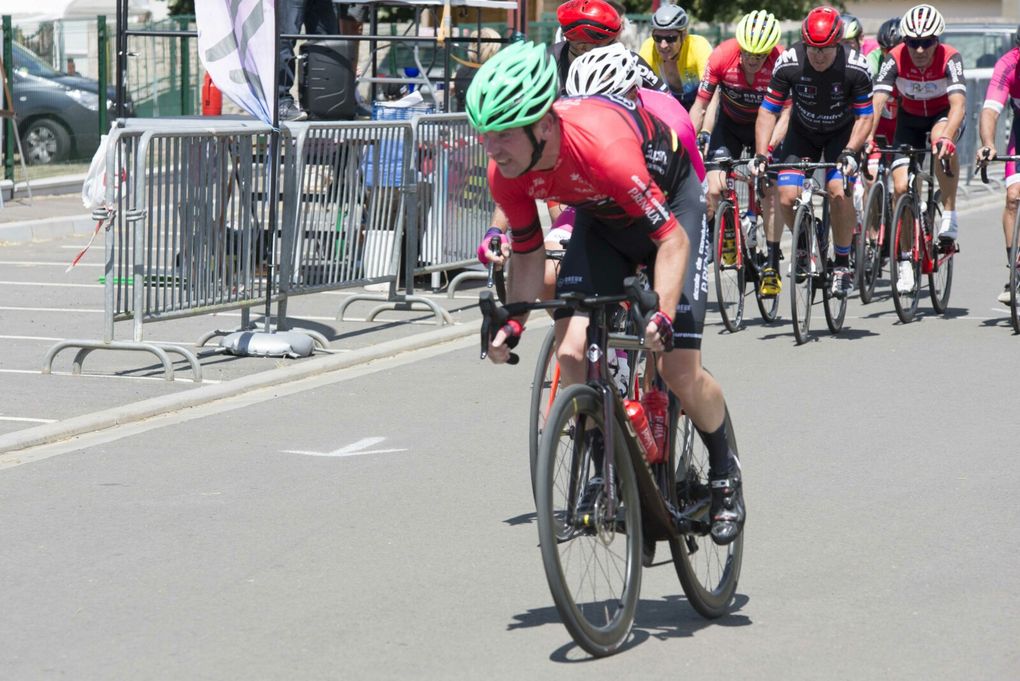 Album photos des courses de Courdemanche (27)