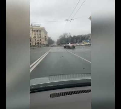 Nouvelle frappe russe dans la ville de Kharkiv! New Russian strike in the city of Kharkiv [EN/FR]