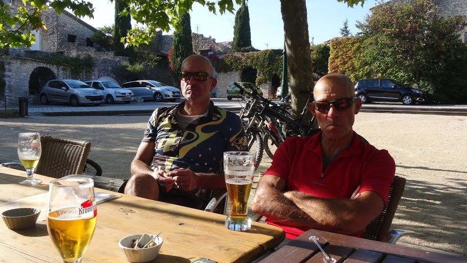 Comme toutes bonnes sorties, ça se termine par une bière bien fraîche.