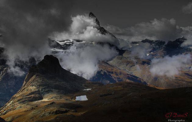 Le Cervin Matterhorn et le lac Riffelsee