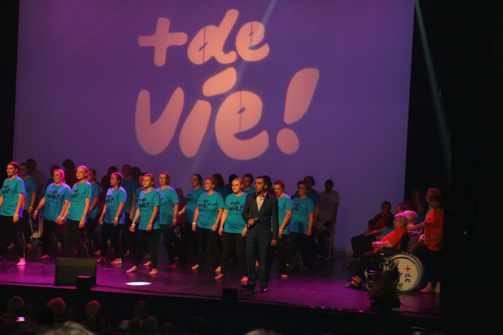 Un beau moment d'émotion et de partage avec les Cheveux d'Argent.