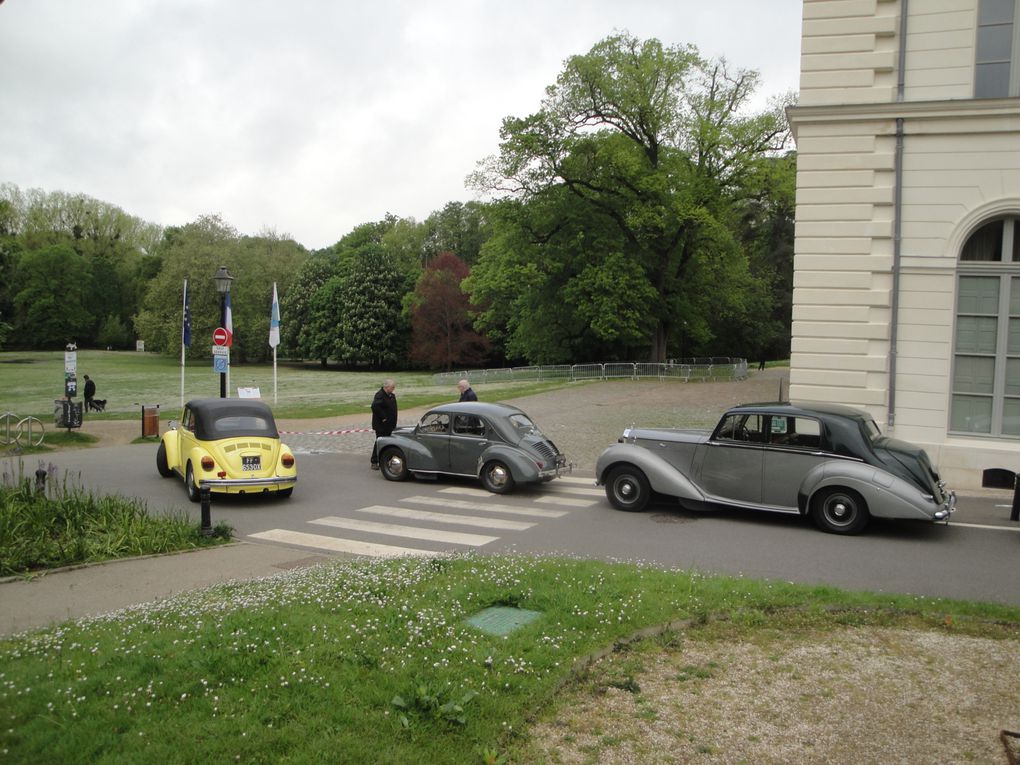 Rassemblement au Château de Grouchy