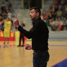 Revue d'effectif de la Chorale de Roanne , un des futurs adversaires du SLUC en Pro B