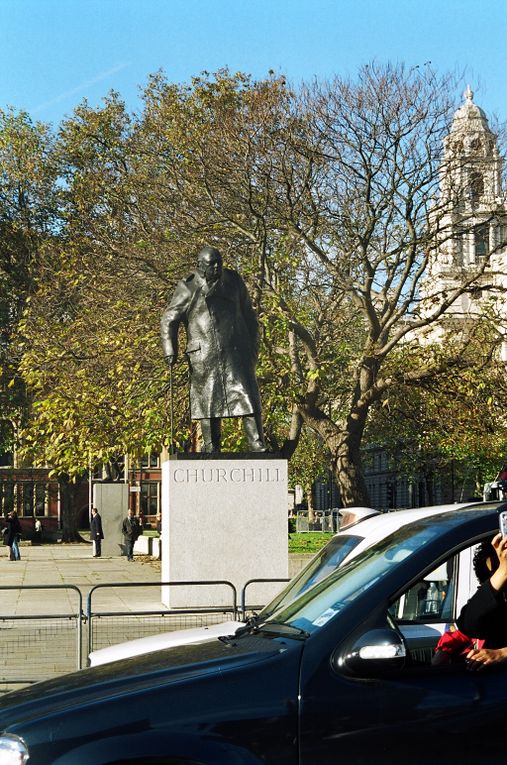une promenade que j'ai faite à travers Londres, par une magnifique journée... un moment rare !!!!