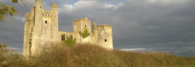 Classement  du château de Passy Les Tours 