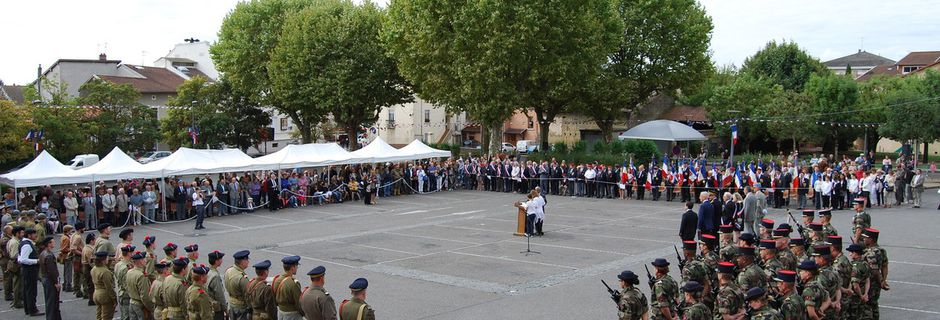 MEXIMIEUX passation de drapeau communes médalliées de la Résistance