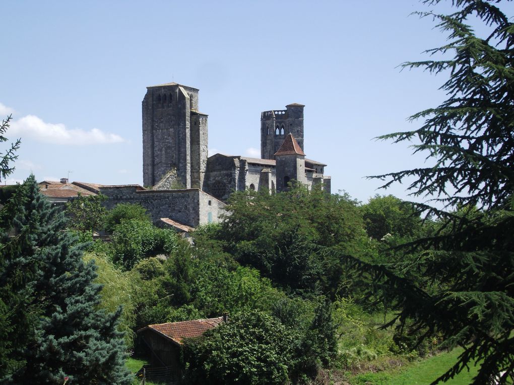 Album - cathedrales---collegiales-et-abbatiales