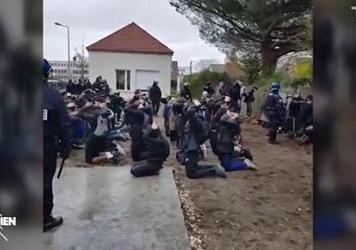 Ce que je pense des images des lycéens arrêtés à Mantes-la-Jolie