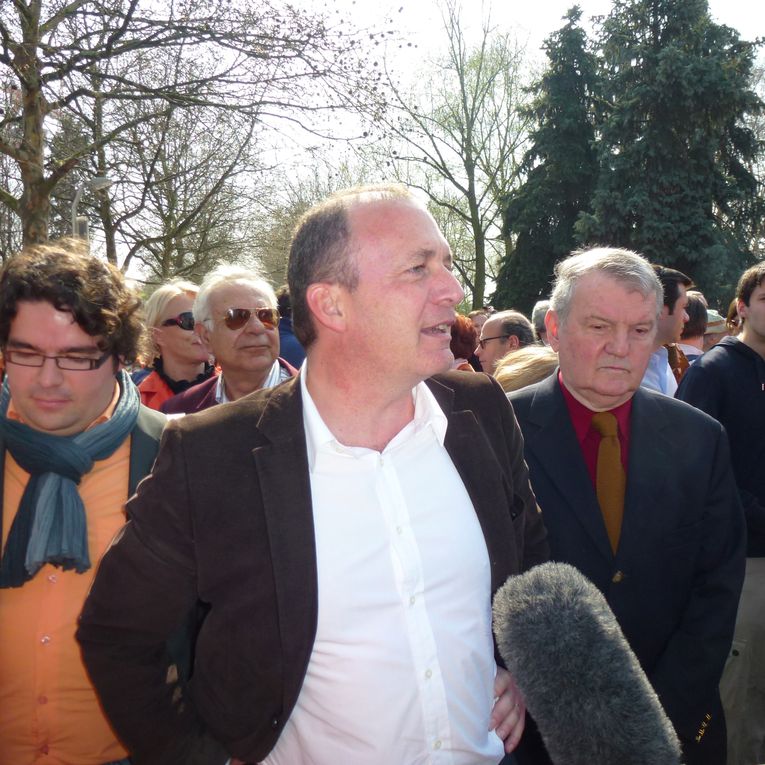 Les photos prises par Doune, avec des raretés, comme par exemple Eric CHEVEE l'air aimable!