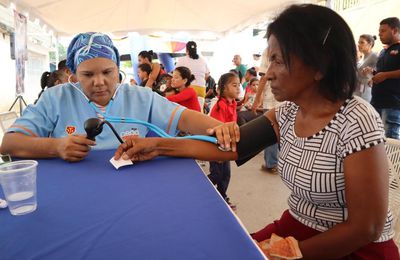 Jornada de salud 0800-Bigote Multicolor benefició a familias de Juan José Flores en Puerto Cabello