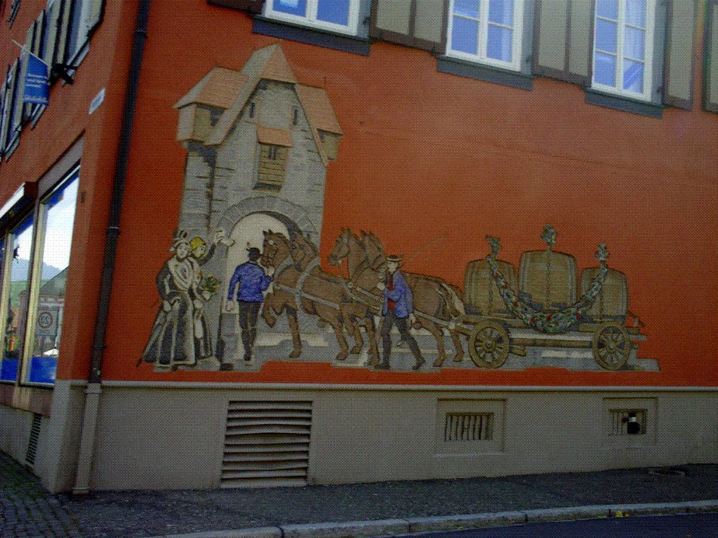 DIAPORAMA 6 PHOTOS - GENGENBACH VILLAGE TYPIQUE QUE LE UNSERSBANDE S'EST SOUVENT ARRETÉ - MAIS PAS CETTE FOIS