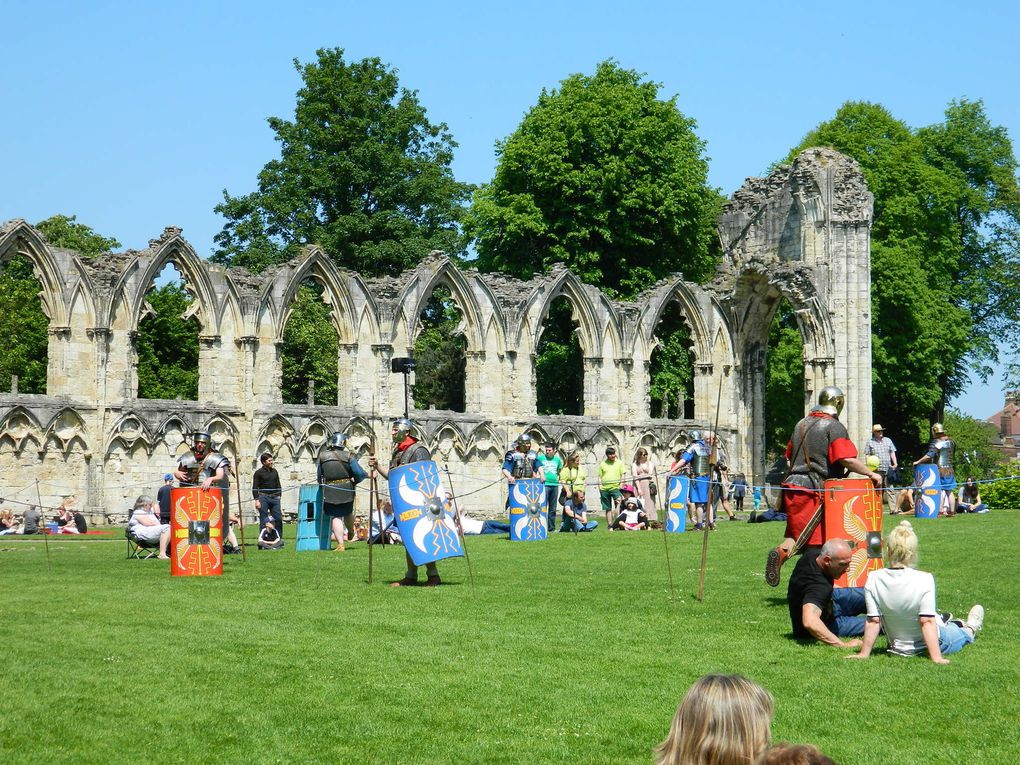 Ruines de l'Abbaye Ste Marie ou se déroulait un spectacle