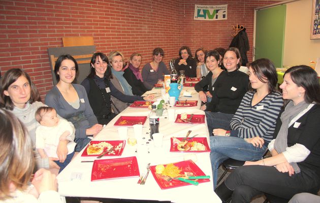 Repas des adhérentes de l ' Accueil Villes Francaises , 17 Février 2011